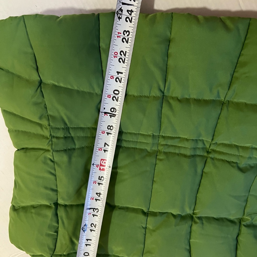 Lilly Pulitzer Green Down Filled Full Zip Snap Pockets Karin Puffer Vest Size M - Picture 6 of 8